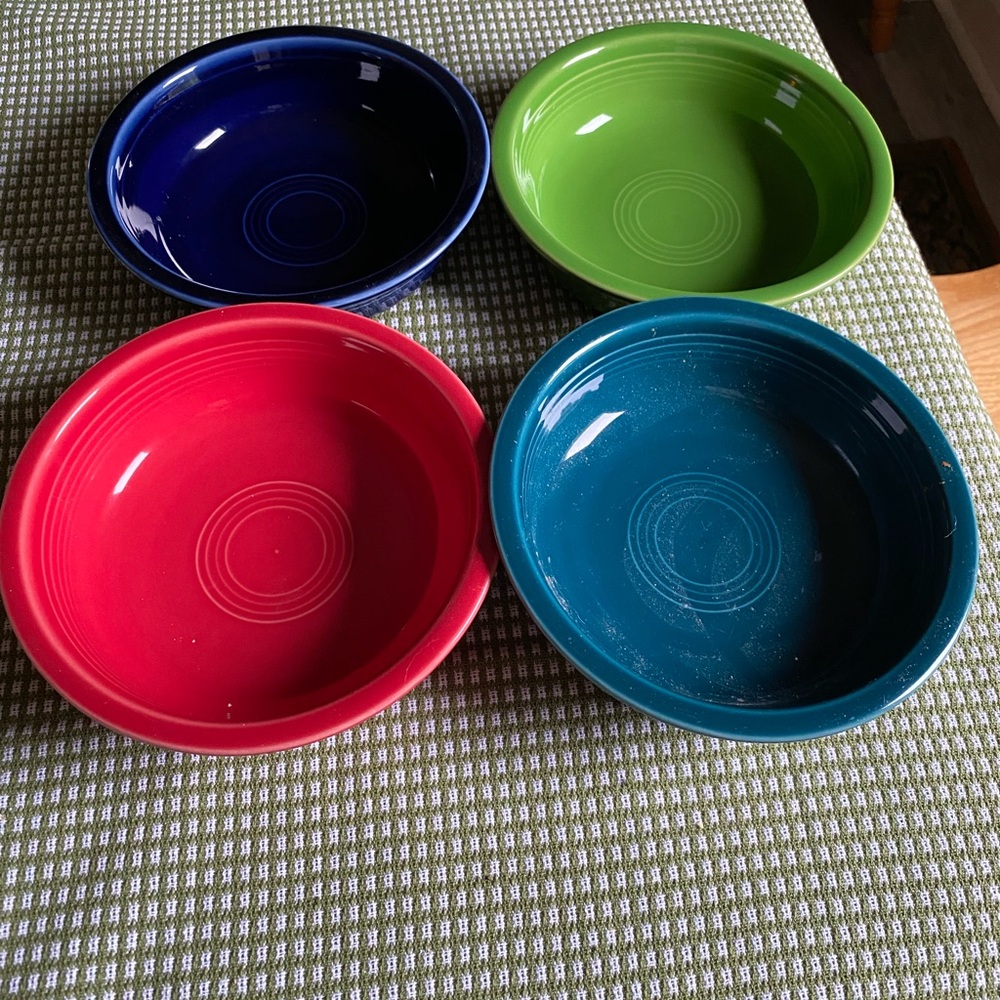 Fiesta Medium Ceramic Dining Bowls Set